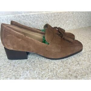 Easy Spirit Suede Brown Loafer Size 8